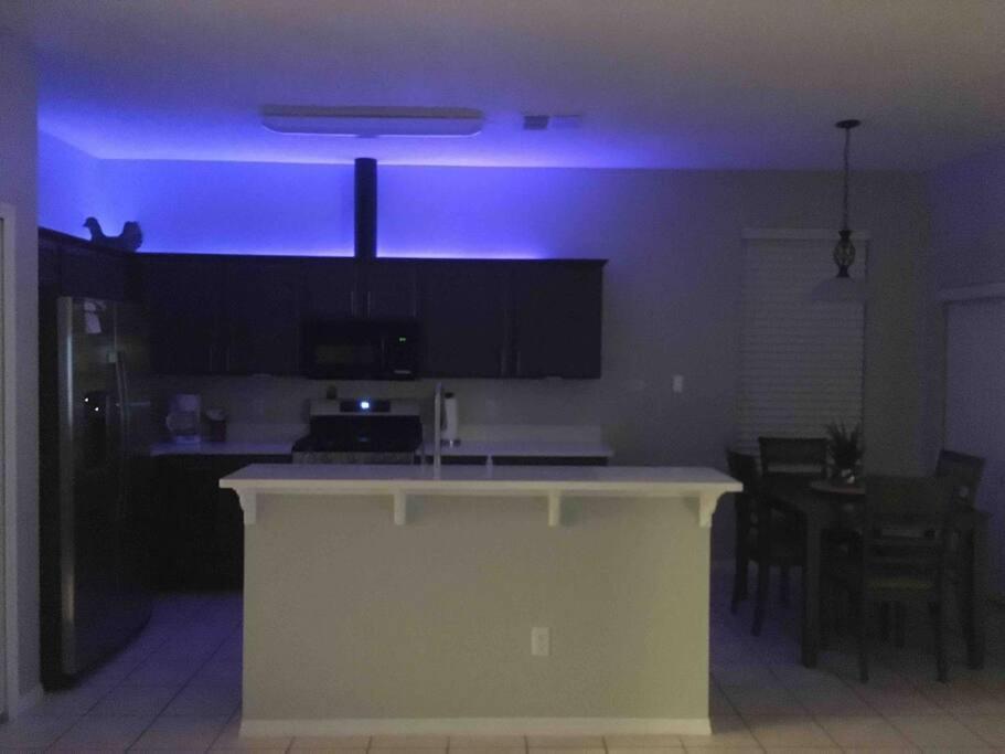 Family Villa With Private Pool Near Disney Parks คิสซิมมี ภายนอก รูปภาพ